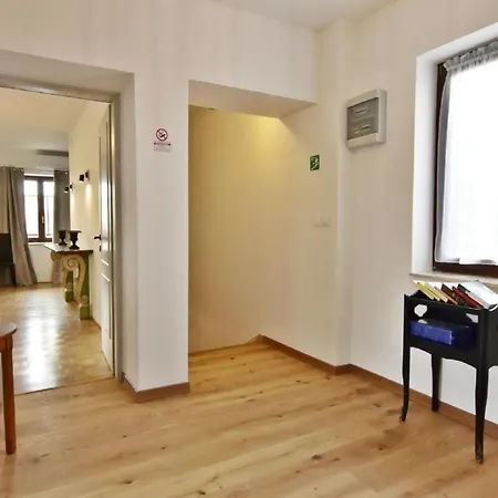 Appartement In Valica Mit Grossem Garten By Interhome *