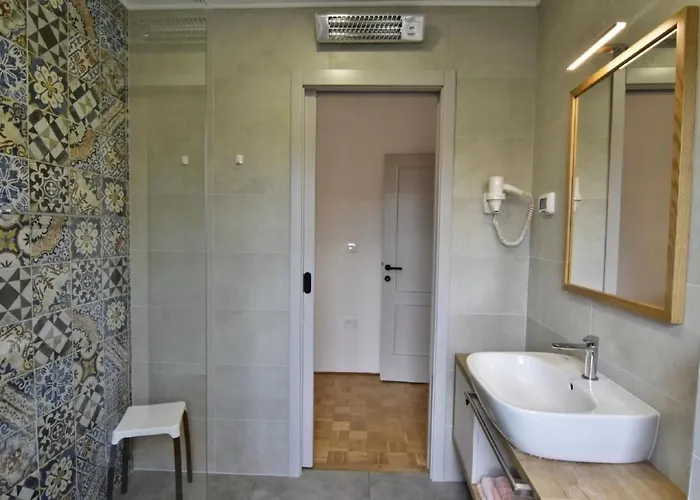 In Valica Mit Grossem Garten By Interhome Umag